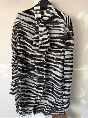 NWT Burberry Sheer Silk Blouse size 8